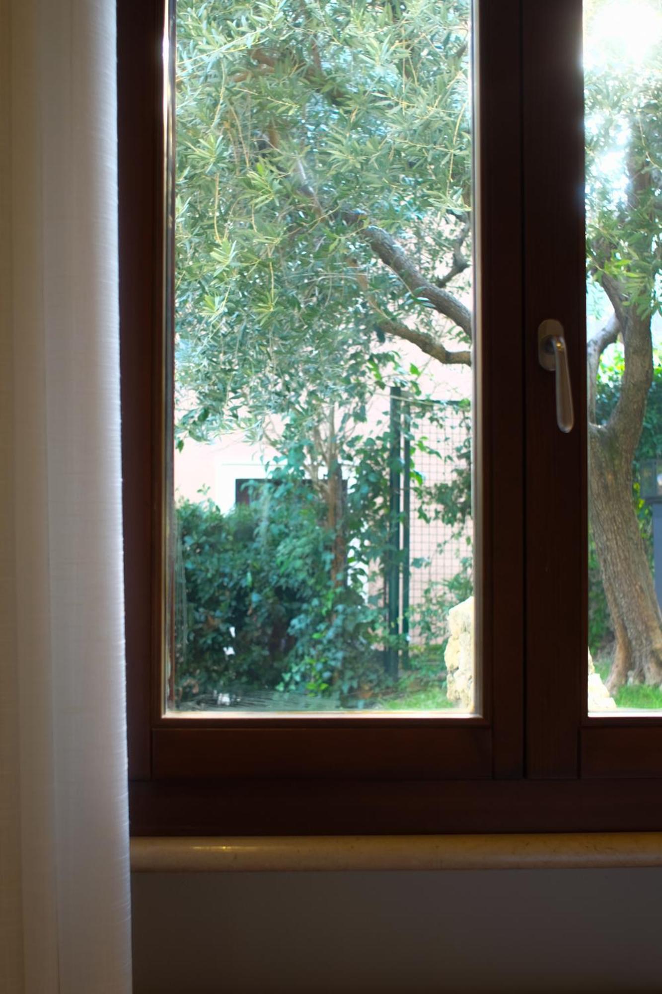 Naboo Verona Luxury Suites Exteriör bild