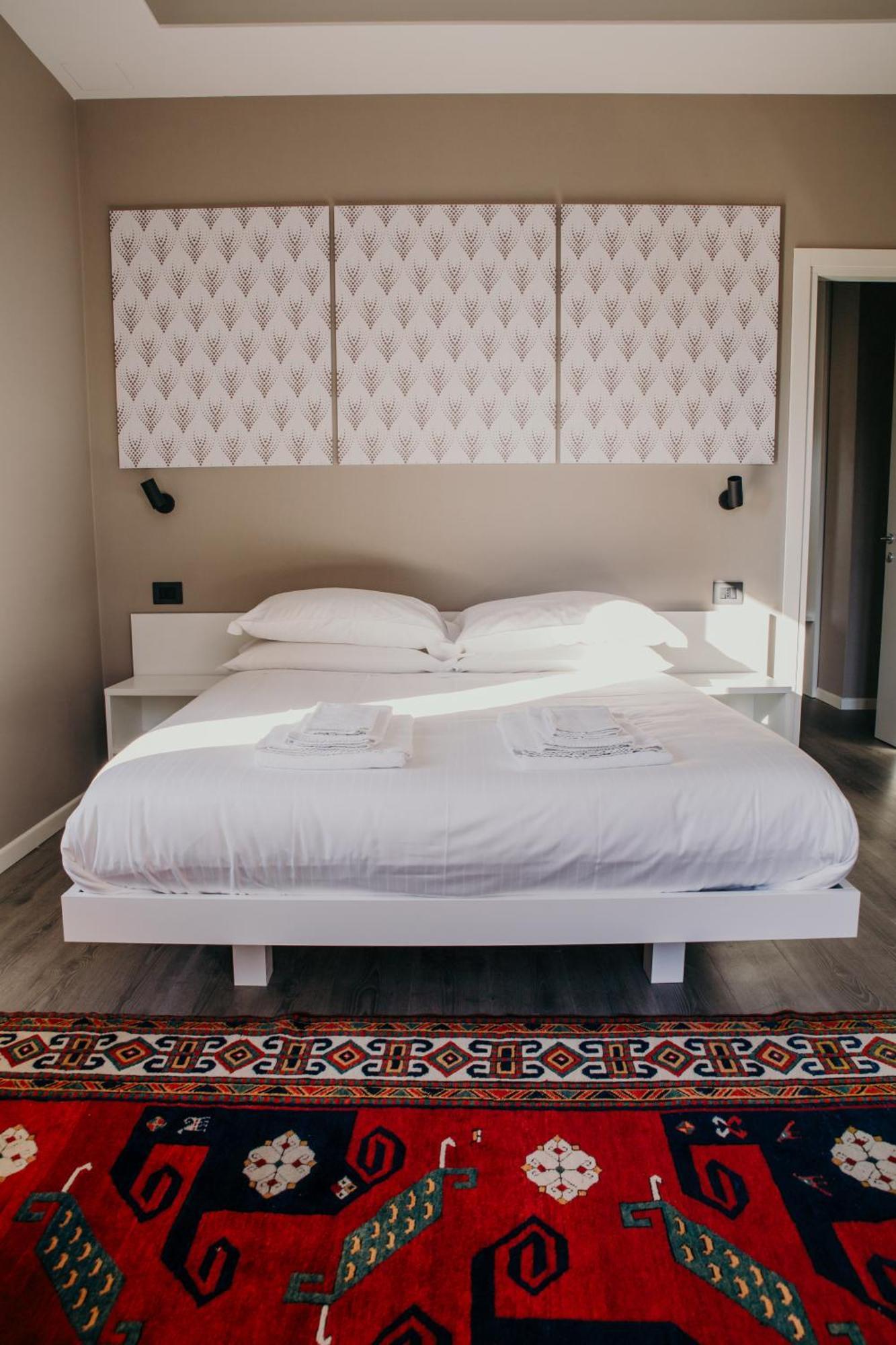 Naboo Verona Luxury Suites Exteriör bild